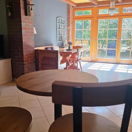 3 Zi. 30 Min. Von Hamburg,