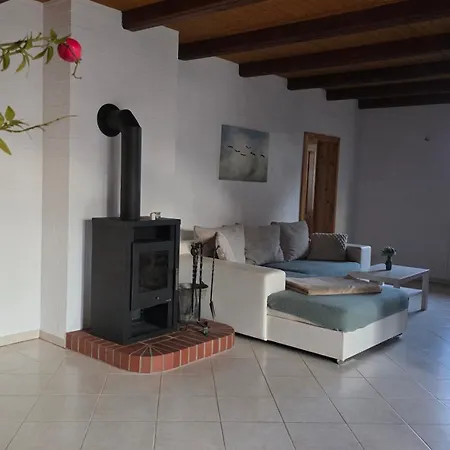 Lägenhet 4 Zimmer Kamin, Terrasse Landhaus Wohnung *